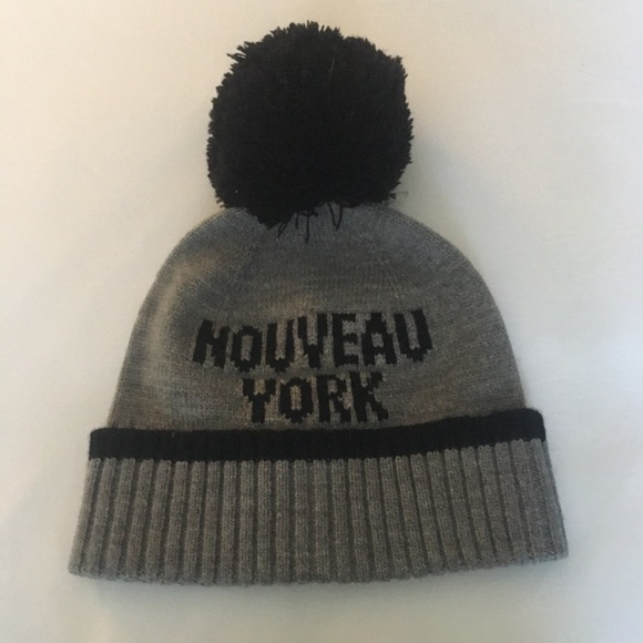 kate spade Accessories - 🖤New Kate Spade Pom Beanie🖤